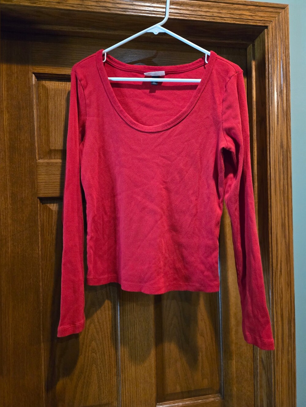 Universal Thread Red Scoop Neck Long Sleeve Top